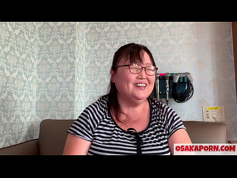 ❤️ Omm grassa Ġappuniża turi t-tits kbar tagħha u tgawdi ġugarell sesswali. Omm Asjatika ta’ 51 sena titkellem dwar l-esperjenza sesswali tagħha. Yukiko 1 OSAKAPORN milf grassa ️ Video tal-ħakk fil-porn mt.com-porn-zog.ru ❌